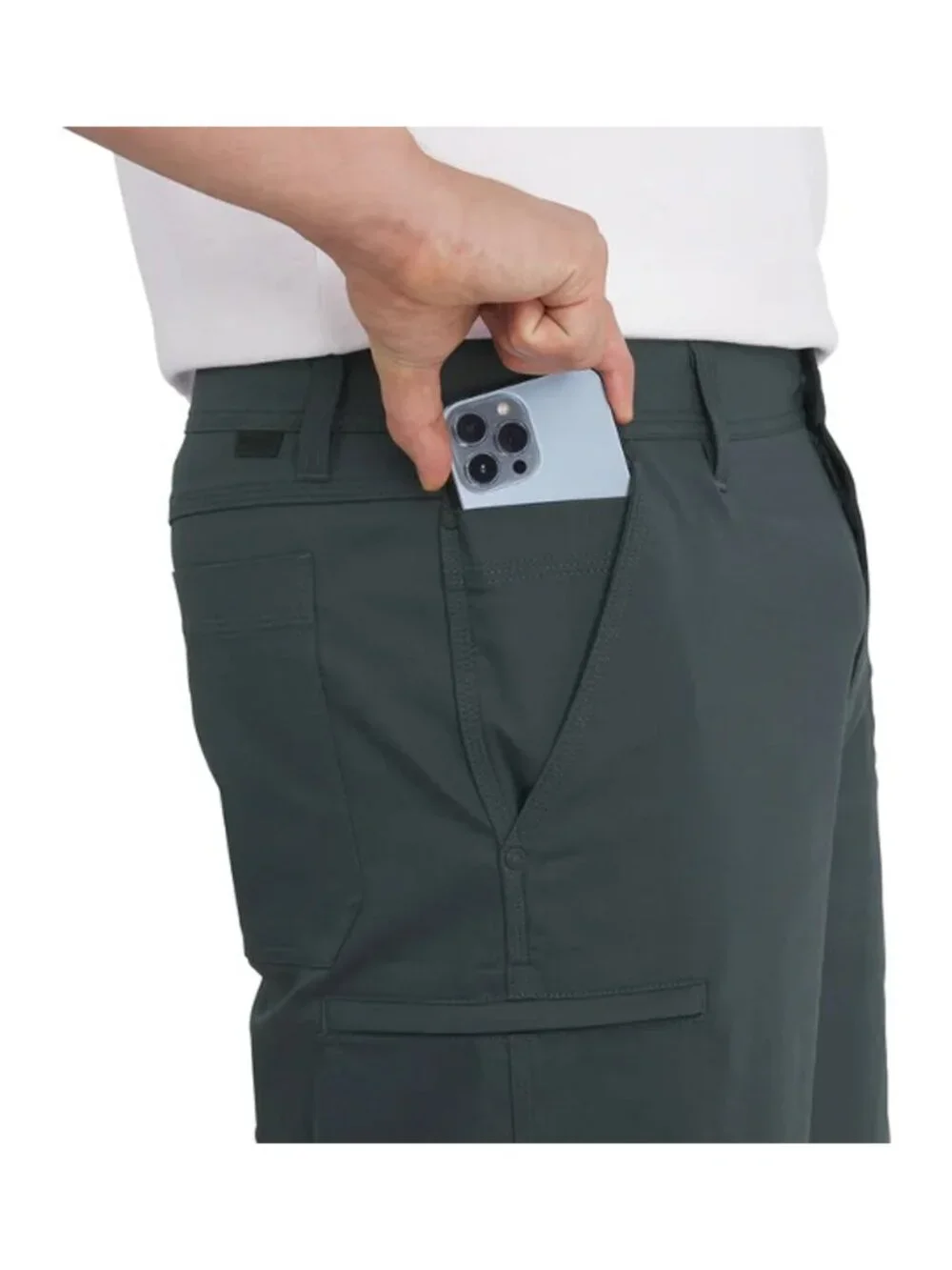 Wrangler Men's Utility Short